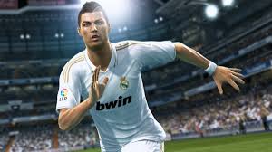 PES 2013 gameplay screenshot